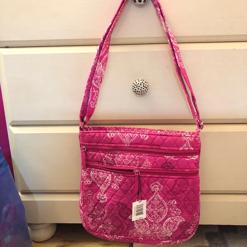 Vera Bradley Triple Zip Hipster